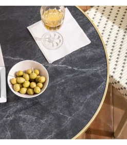 Oviala 60 cm verstelbare zwartmarmeren terrastafel en 2 grijze stoelen