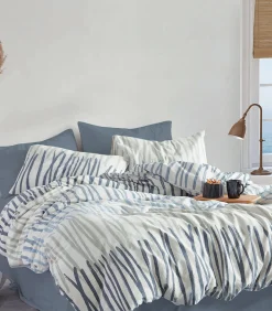 Blanc Avenue 2 persoons beddengoed 240x220 cm+2 kussenslopen 65x65 cm in katoen