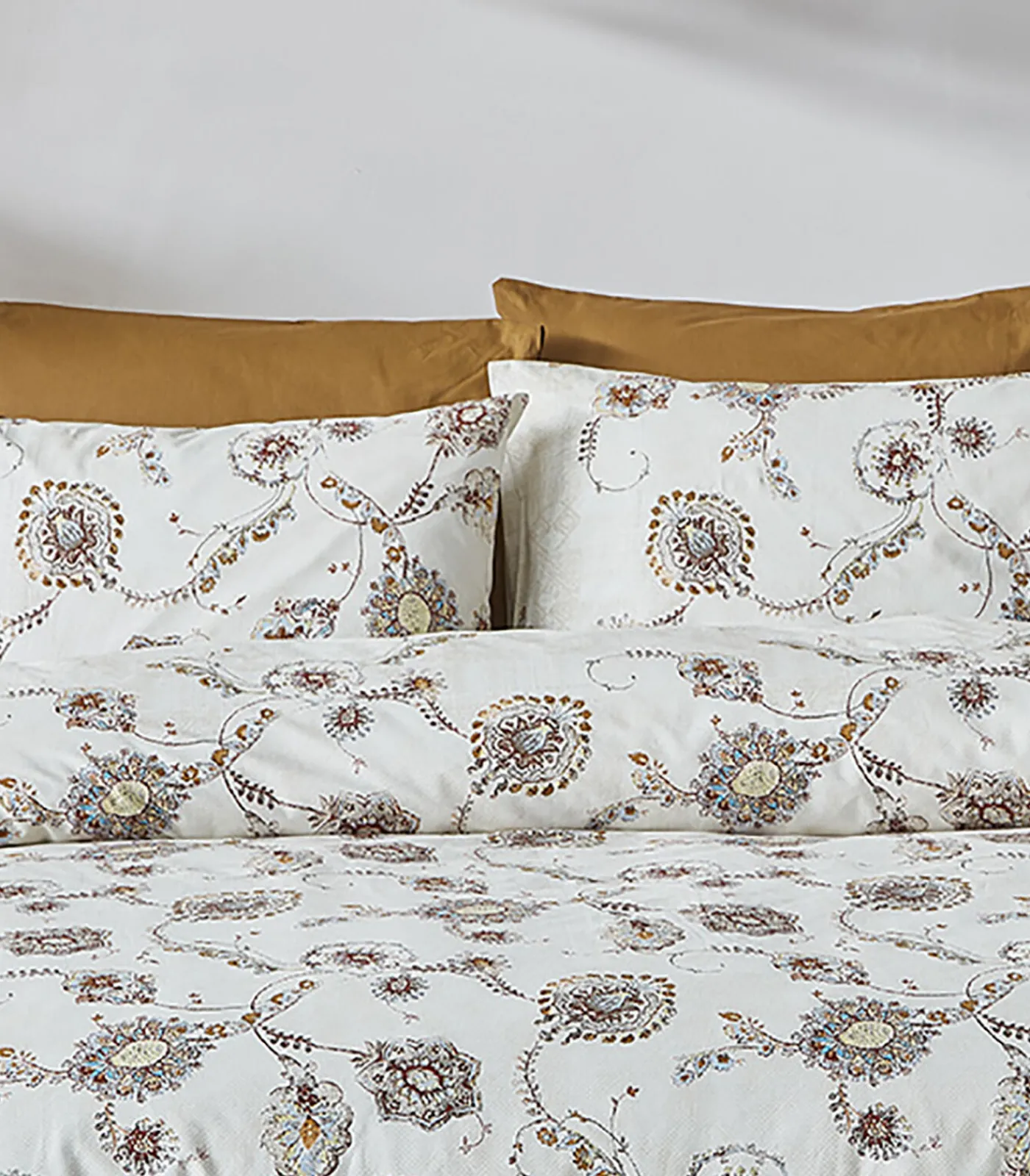 Blanc Avenue 2 persoons beddengoed 240x220 cm+2 kussenslopen 65x65 cm in katoen