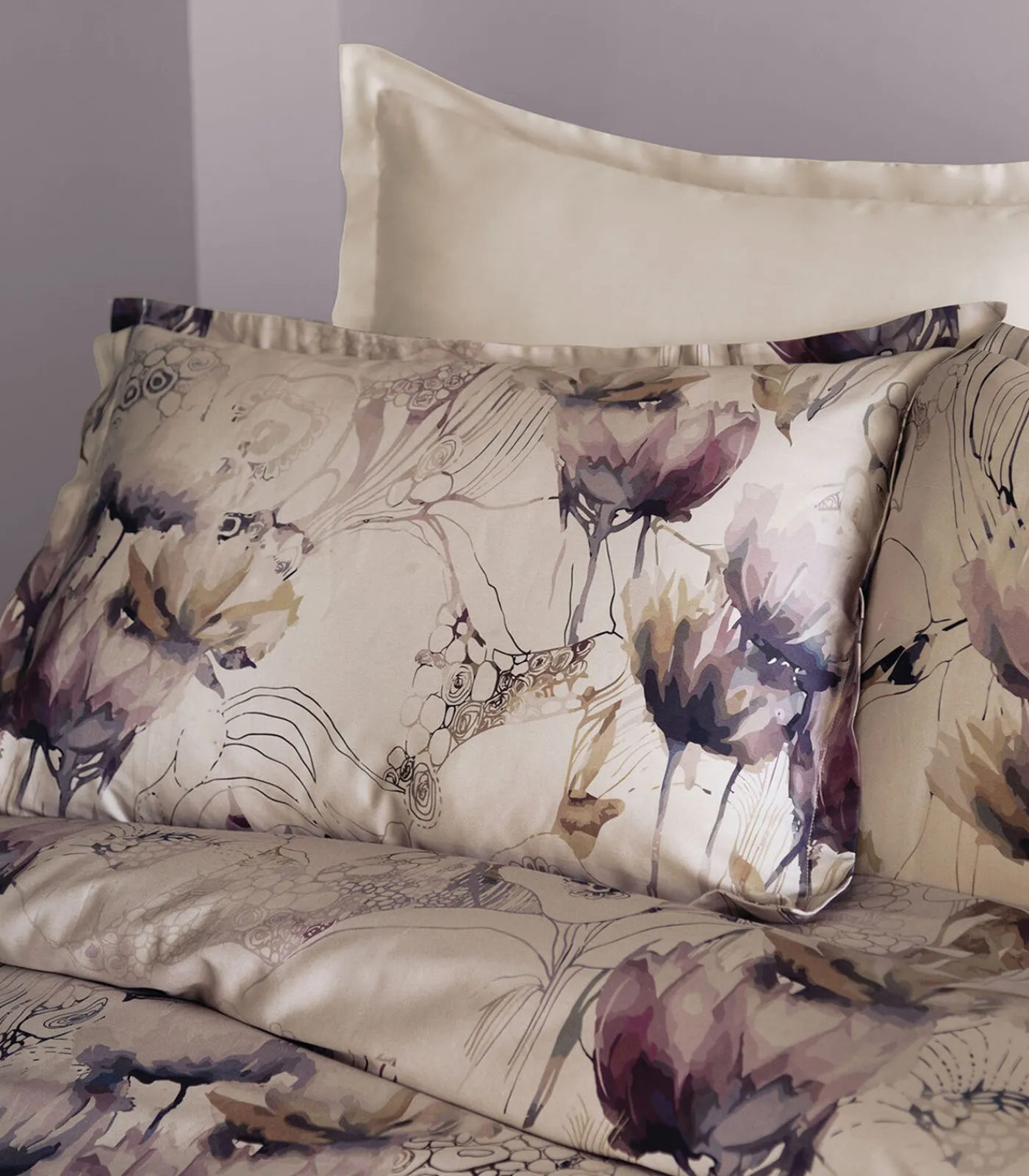 Blanc Avenue 2 persoons beddengoed 240x220 cm+2 kussenslopen 63x63 cm katoensatijn