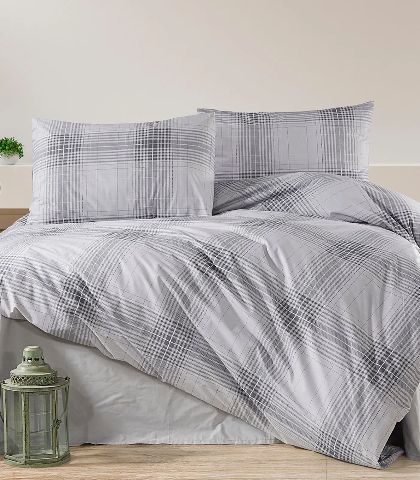 Outlet 1 persoons beddengoed 140x200 cm+1 kussensloop 65x65 cm in katoen Dekbedovertrekken