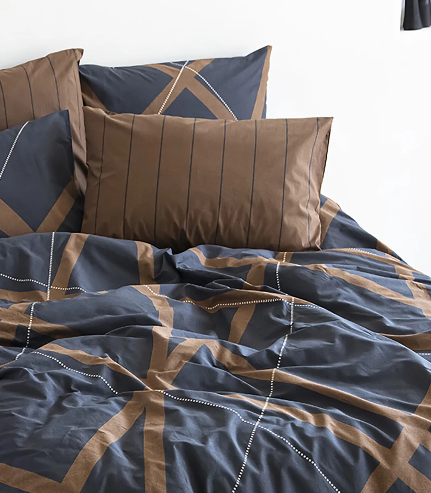 Hot 2 persoons beddengoed 240x220 cm+2 kussenslopen 65x65 cm in katoen Dekbedovertrekken