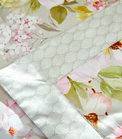 Anne de Solène Bedsprei | Voyageuse