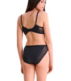 Beugelbeha RUBY DAMES Bh's En Body's