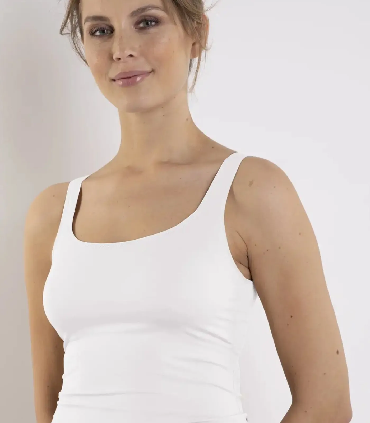 Discount BH hemdje - Modal - Pleasure - BH met ingebouwde bh zonder beugel - Brede bandjes DAMES Onderhemden