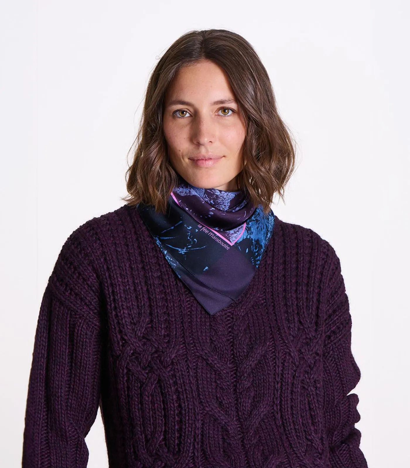 Clearance Blauw en paars bedrukt zijden vierkant DAMES Sjaals