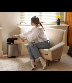 Brabantia Bo Pedaalemmer, 12 liter, stil sluitend, kunststof binnenemmer - Matt Steel Fingerprint Proof