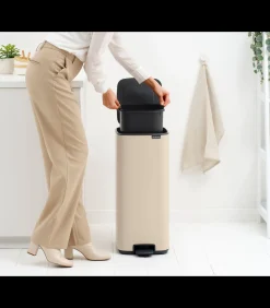 Brabantia Bo Pedaalemmer, 30 liter, stil sluitend, kunststof binnenemmer - Soft Beige