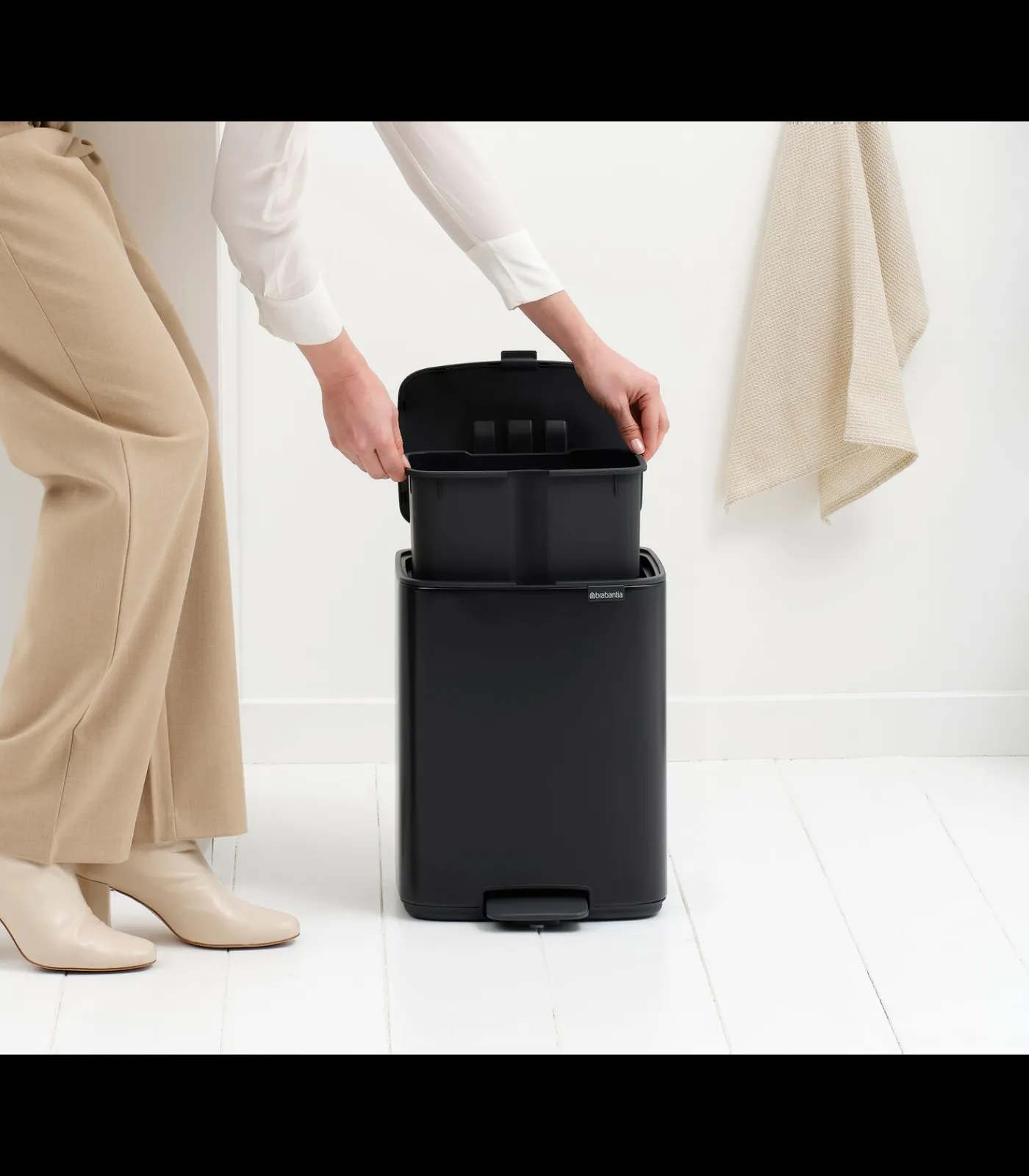 Brabantia Bo Pedaalemmer, 12 liter, stil sluitend, kunststof binnenemmer - Matt