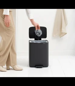 Brabantia Bo Pedaalemmer, 12 liter, stil sluitend, kunststof binnenemmer - Mineral Infinite Grey