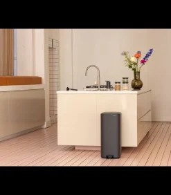 Outlet Bo Pedaalemmer, 30 liter, stil sluitend, kunststof binnenemmer - Mineral Infinite Grey Manden En Bakken