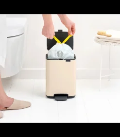 Hot Bo Pedaalemmer, 4 liter, stil sluitend, kunststof binnenemmer - Soft Beige Manden En Bakken