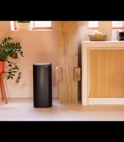 Online Bo Touch Bin, 30 liter - Matt Black Manden En Bakken