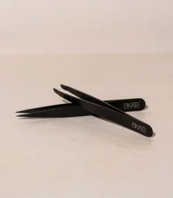B’Kate Cosmetics Brow Tweezer