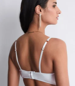 Hot Buster Satin Memories DAMES Bh's En Body's