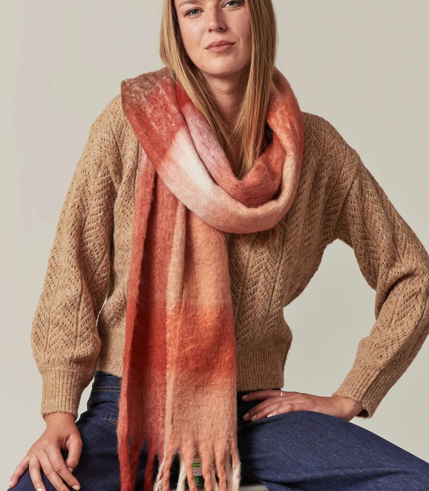 DAMES Deeluxe CHARDA - Grote geruite sjaal met volumineuze franjes