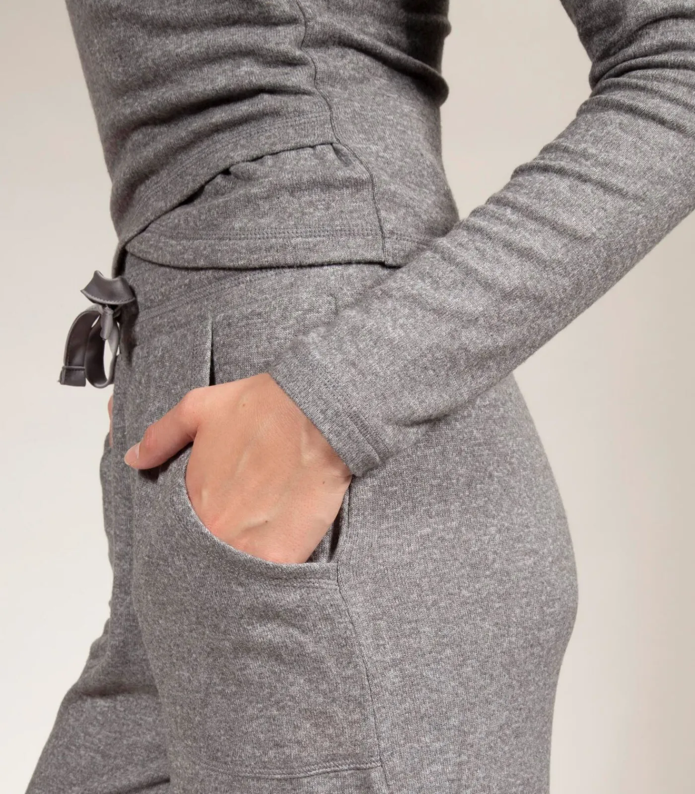 DAMES ISOTONER Damesbroek met wijde pijpen Heidegrijs