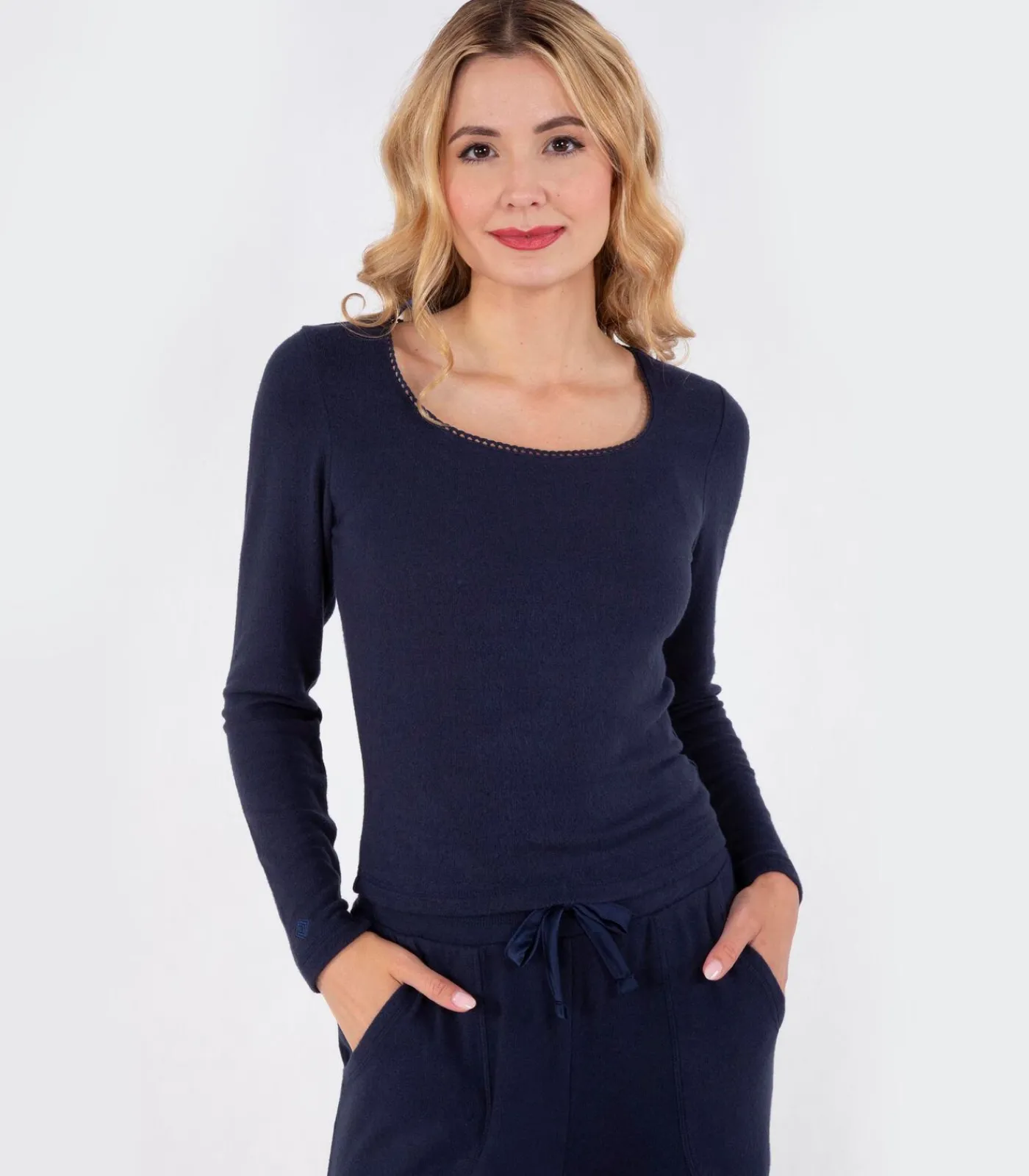 Online Dames-T-shirt met vierkante hals Navy DAMES Loungewear