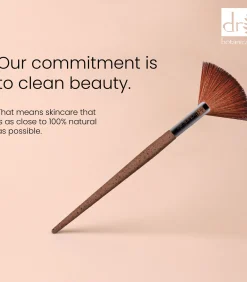 Dr Botanicals DB koffiedik waaierborstel