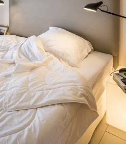 Brun de Vian Tiran Delphes dekbed