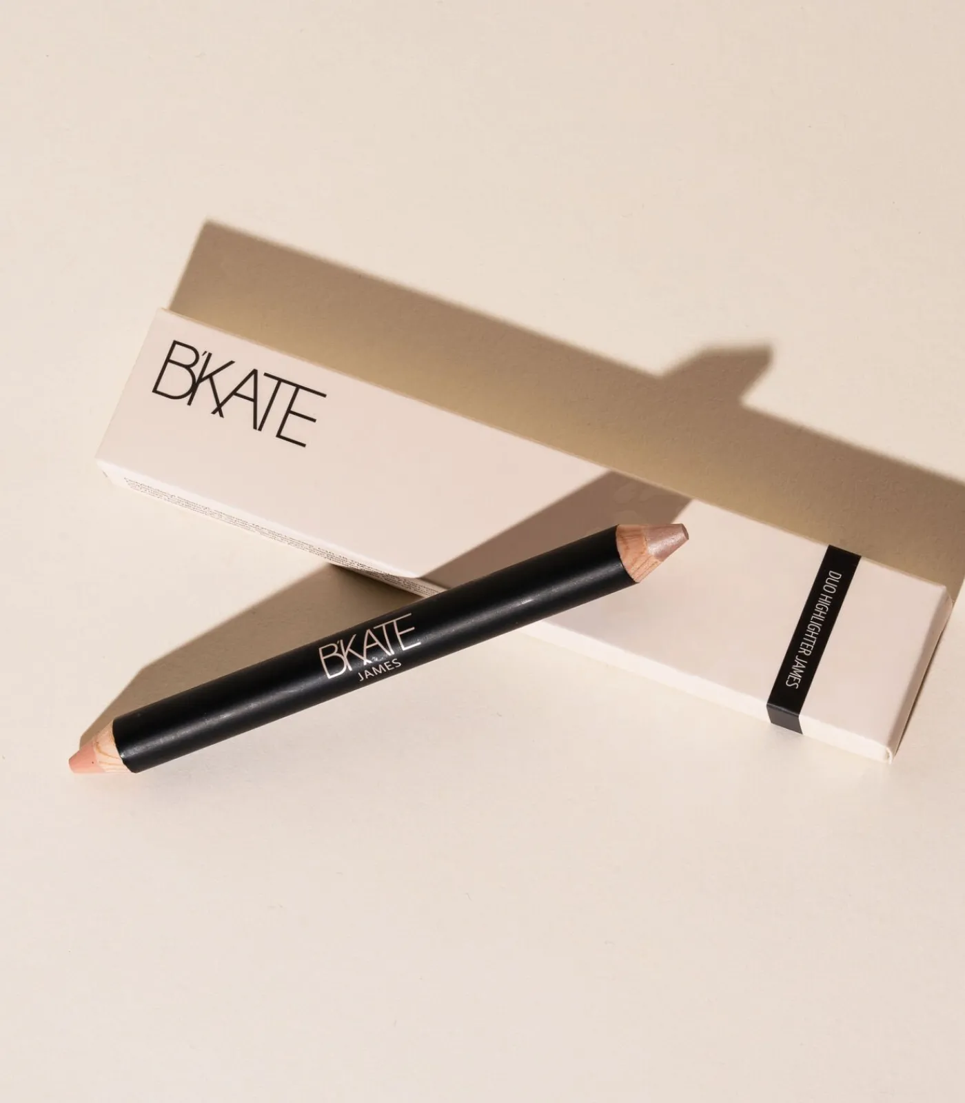 B’Kate Cosmetics Duo Highlighter James