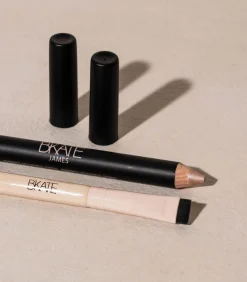 B’Kate Cosmetics Duo Highlighter James