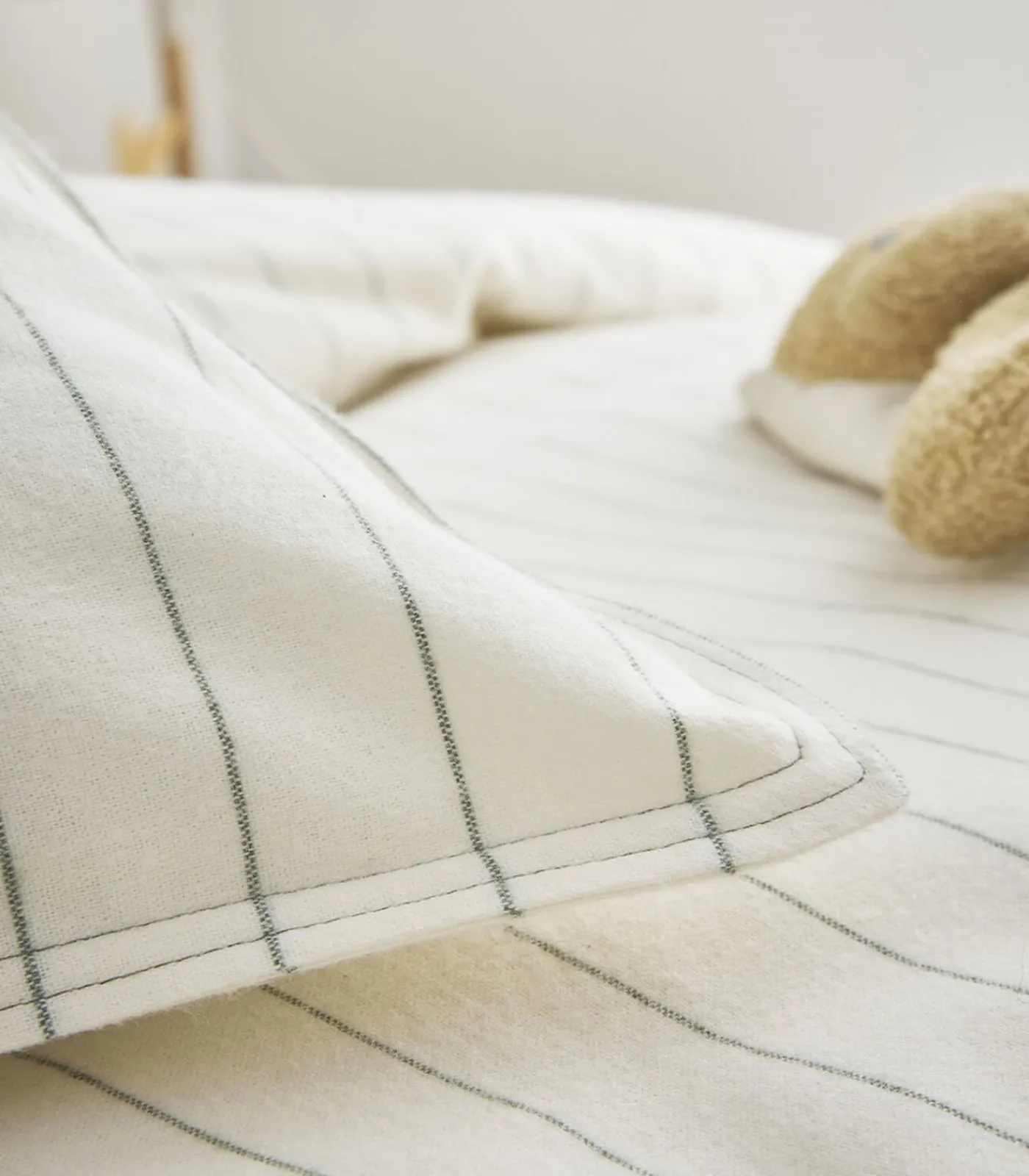 Hot Equilibre - Bedlinnenset Dekbedovertrek + vierkante kussensloop in flanellen chambray katoen Dekbedovertrekken