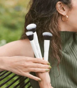 Online Foundation Brush - 1 st Make Up Accessoires