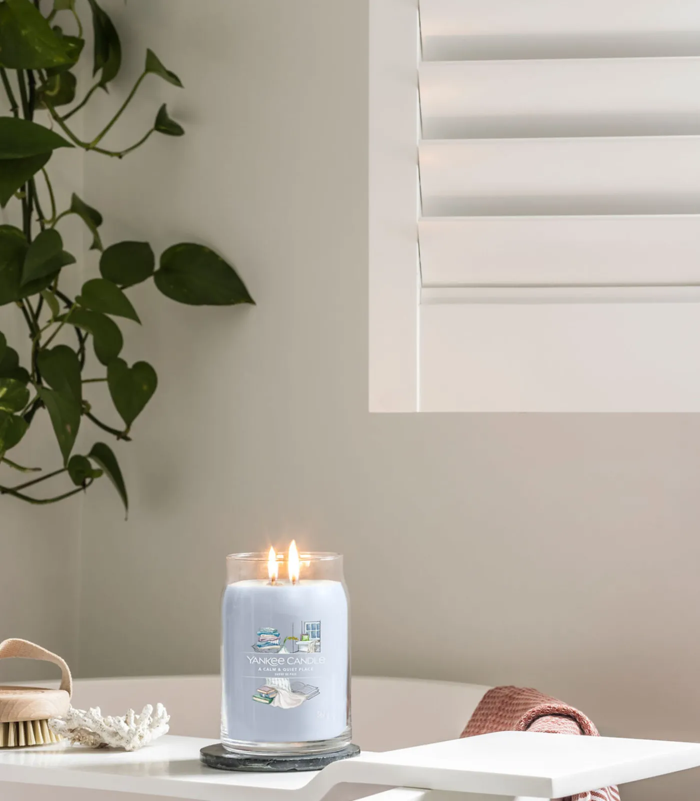 Clearance Geurkaars A Calm & Quiet Place Signature Medium Jar Kaarsen & Kaarshouders