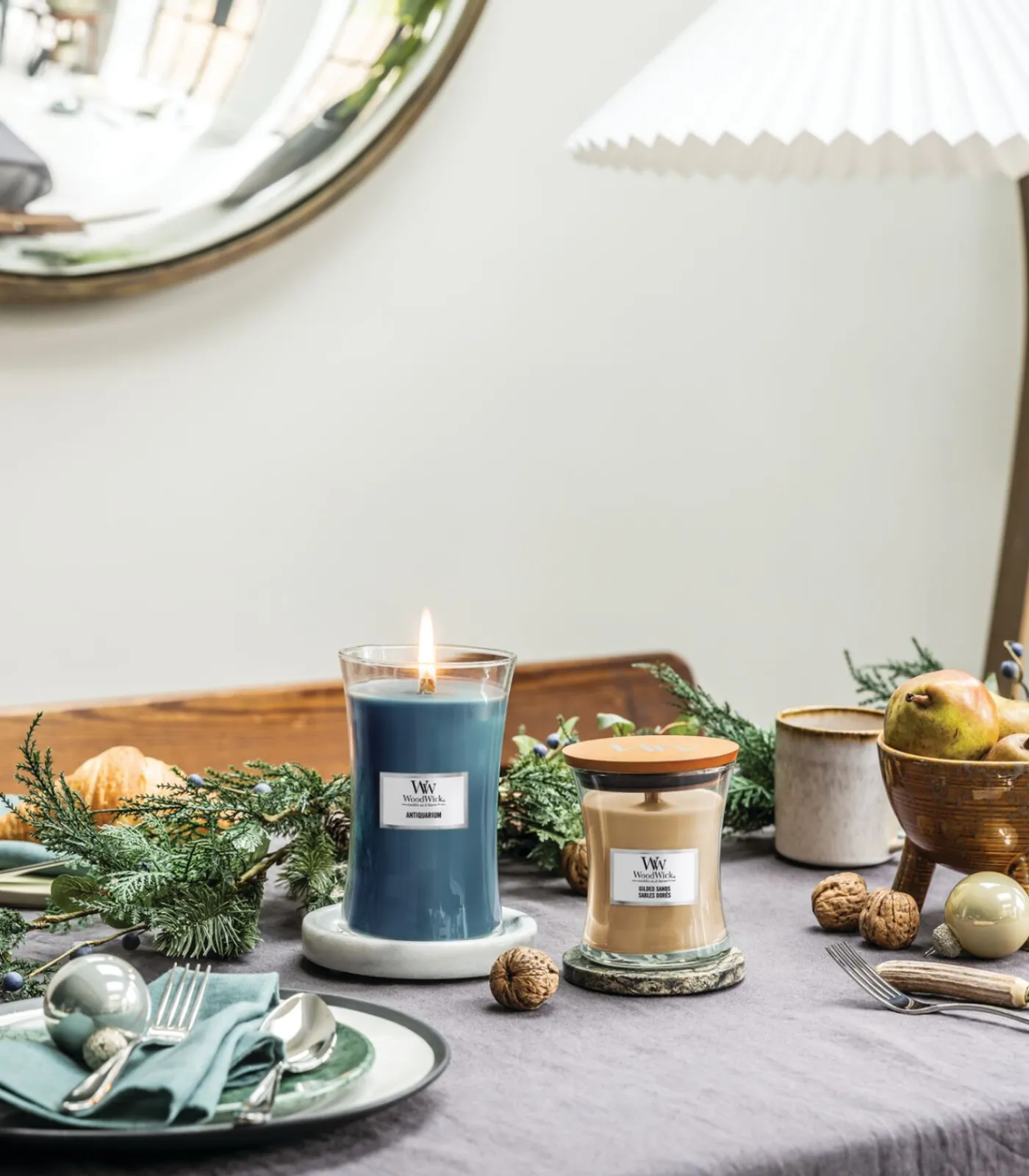 WoodWick Geurkaars Antiquarium Medium Candle