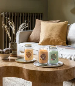 Yankee Candle Geurkaars Glistening Leaves Signature Large Jar