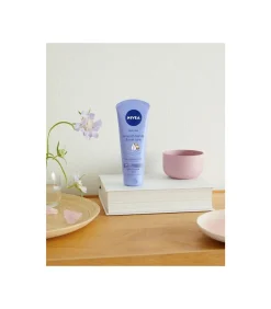 Nivea Gladde Handen & Nagelverzorgingscrème
