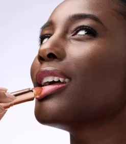 Hot Glam In Gold Glow Lippenbalsem Lip Make Up