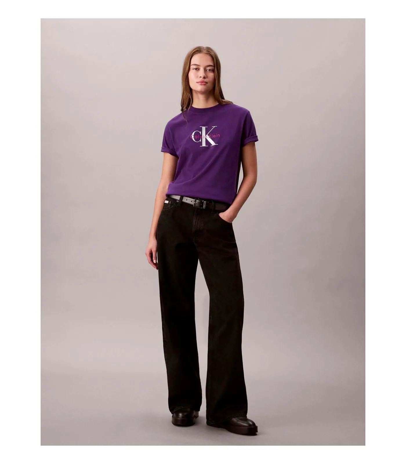 Clearance Hero Ss Classic Mono DAMES T-Shirts & Tops