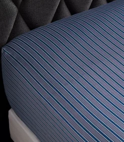 Anne de Solène HoesLaken | Hécate