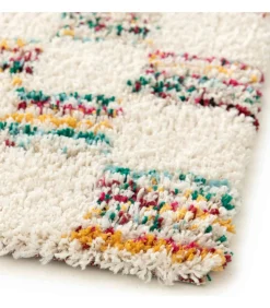 Oviala Hoogpolig vloerkleed met veelkleurig vierkant patroon 160 x 230 cm