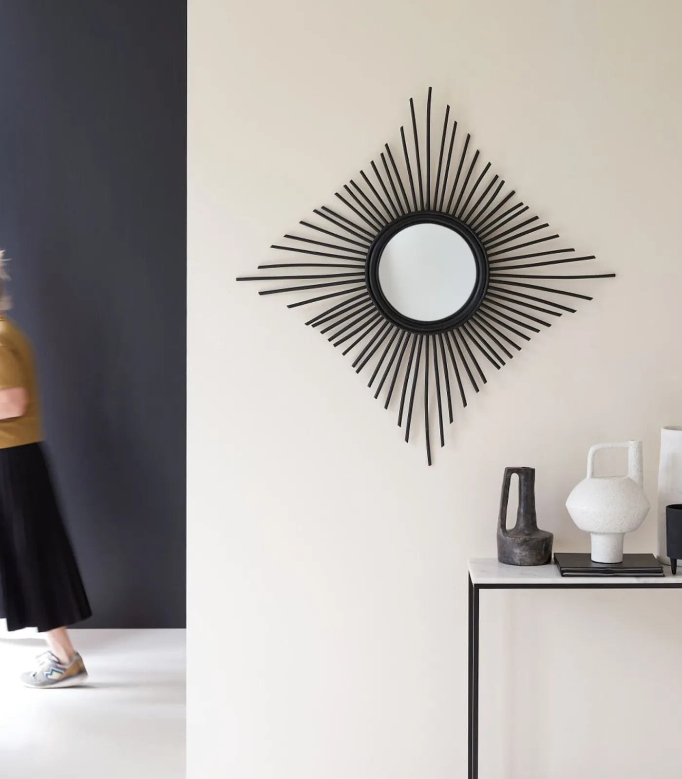 Online Isidore - Zwarte rotan spiegel 80 cm Spiegels