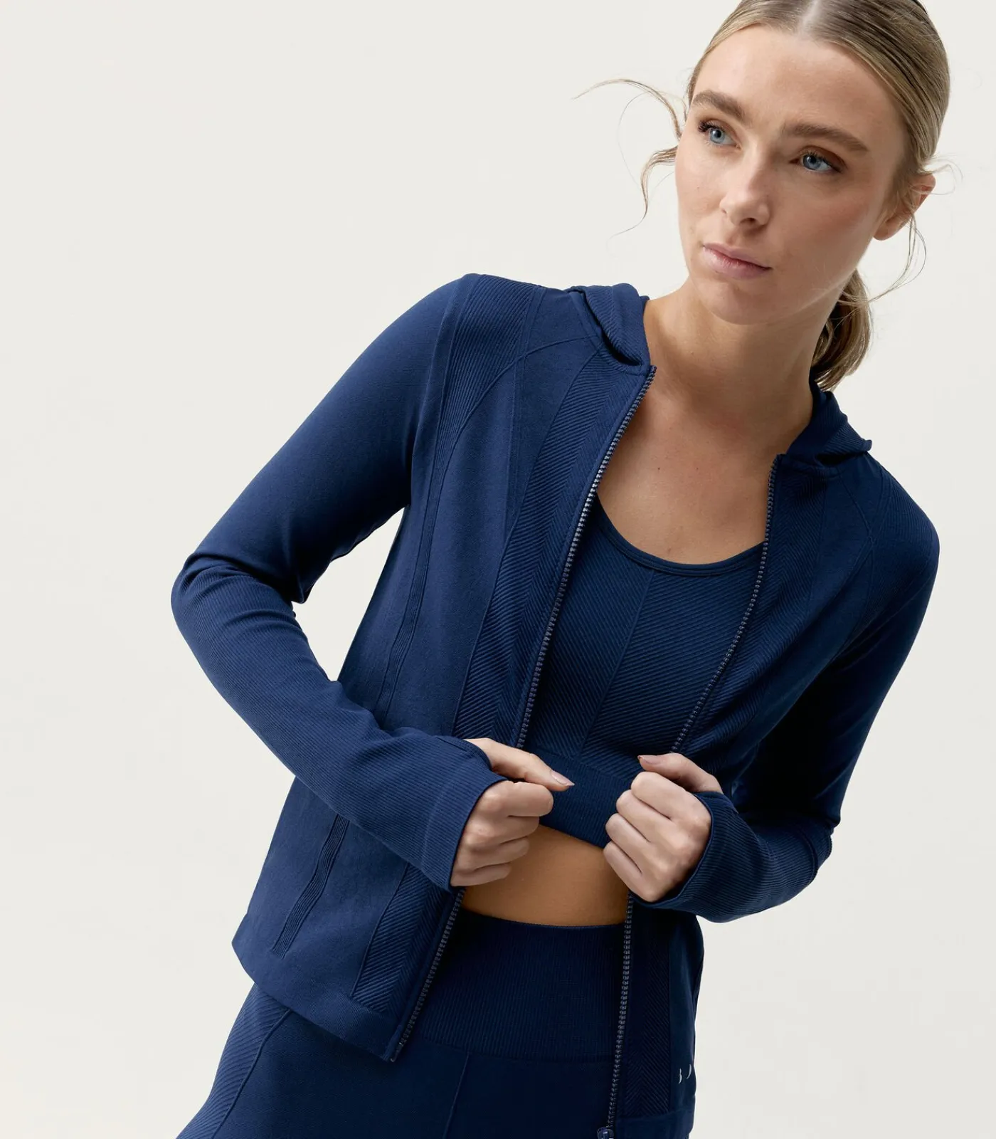 Jasje Sarvan DAMES Sportkledij