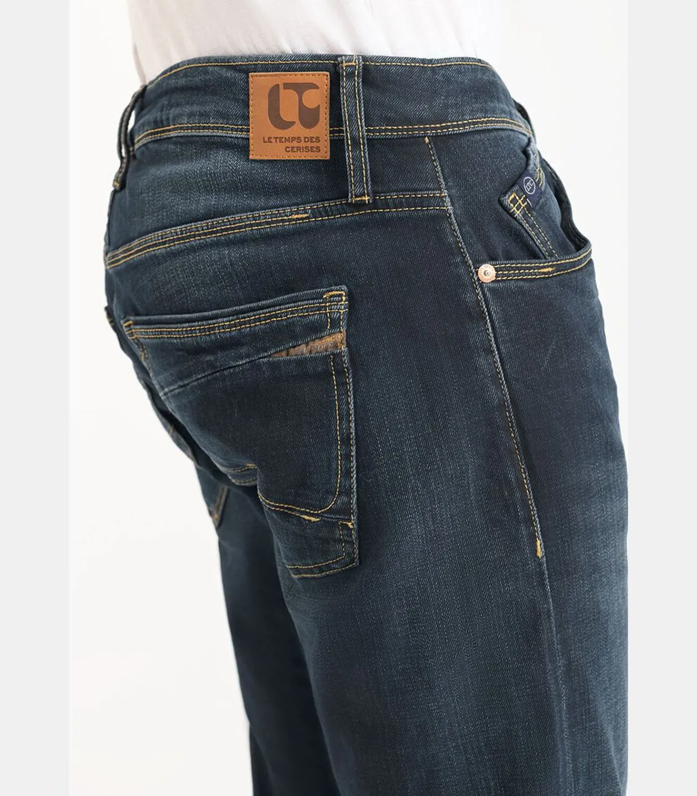 Clearance Jeans adjusted stretch 700/11, lengte 34 Heren Jeans