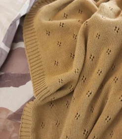 Outlet KNITTED AJOUR - Plaid Bedspreien