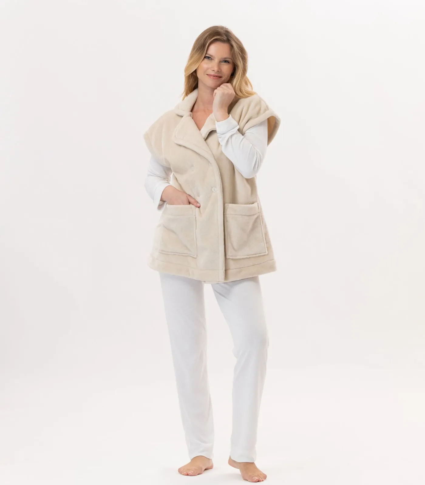 Online Korte mouwen jasje met knopen van pluche flanel ESSENTIEL H76A DAMES Loungewear