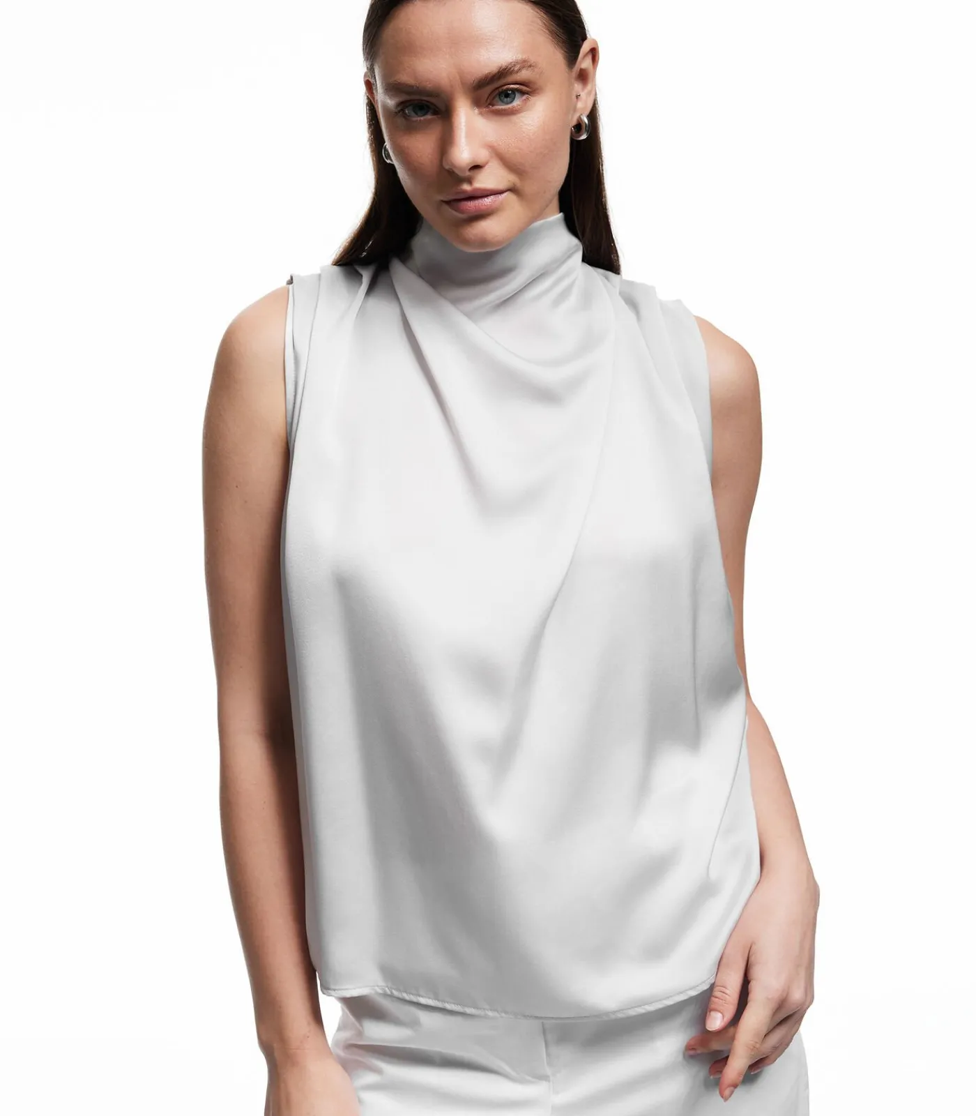 New Sleeveless Satin Blouse DAMES Overhemden & Blouses