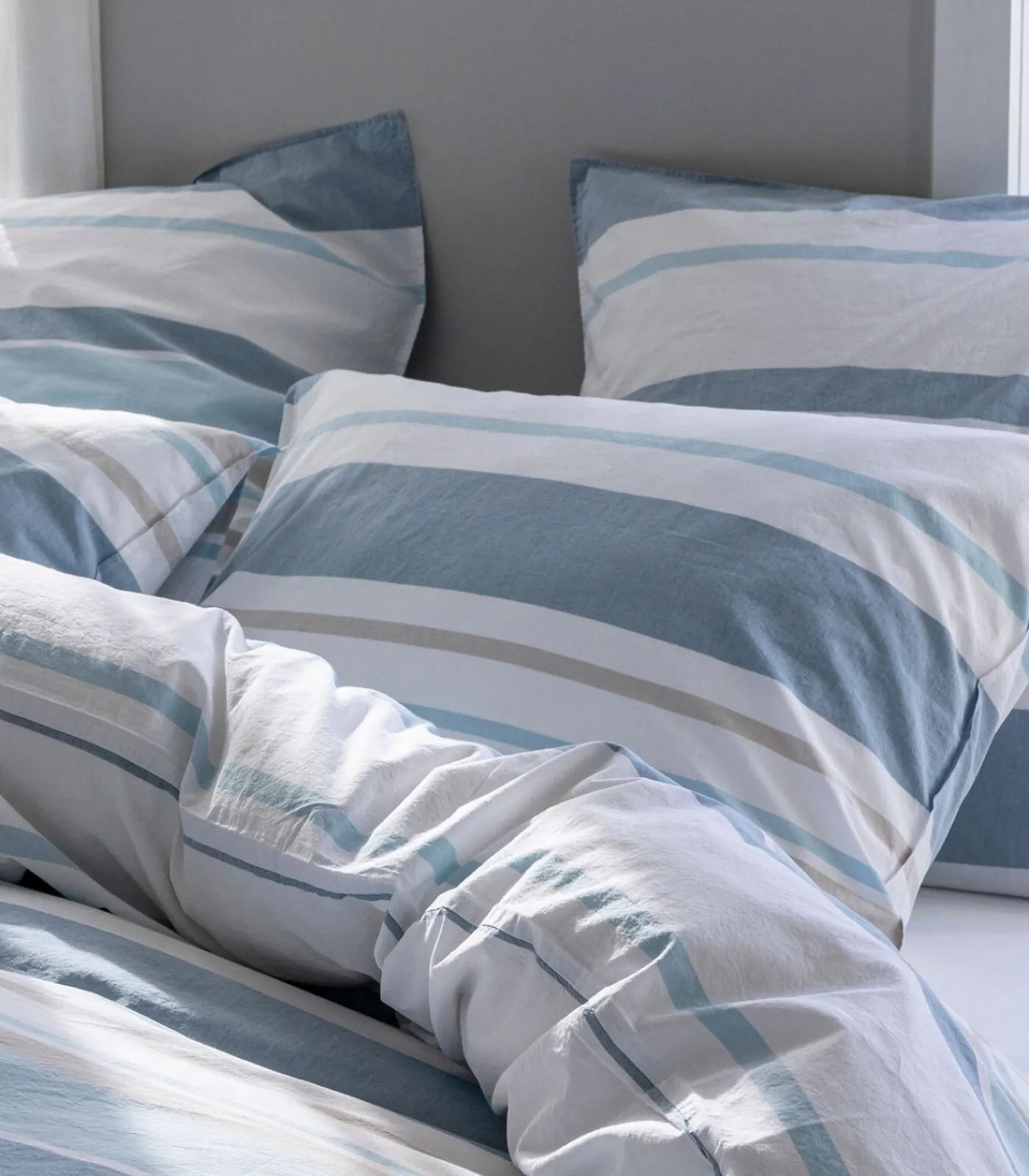 Blanc Cerise Kussensloop van gewassen katoenperkal, HORIZON BAYADÈRE