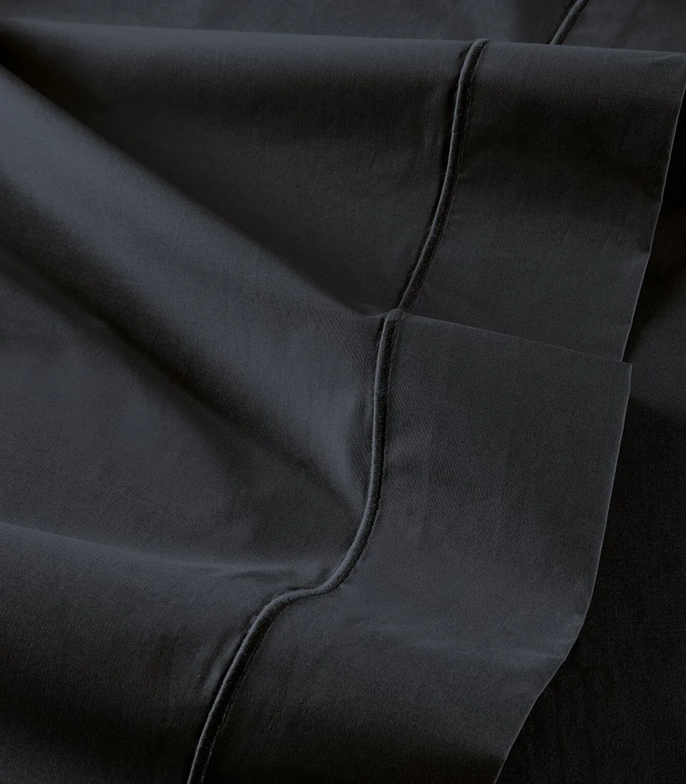 Anne de Solène Laken | Vexin - Fusain