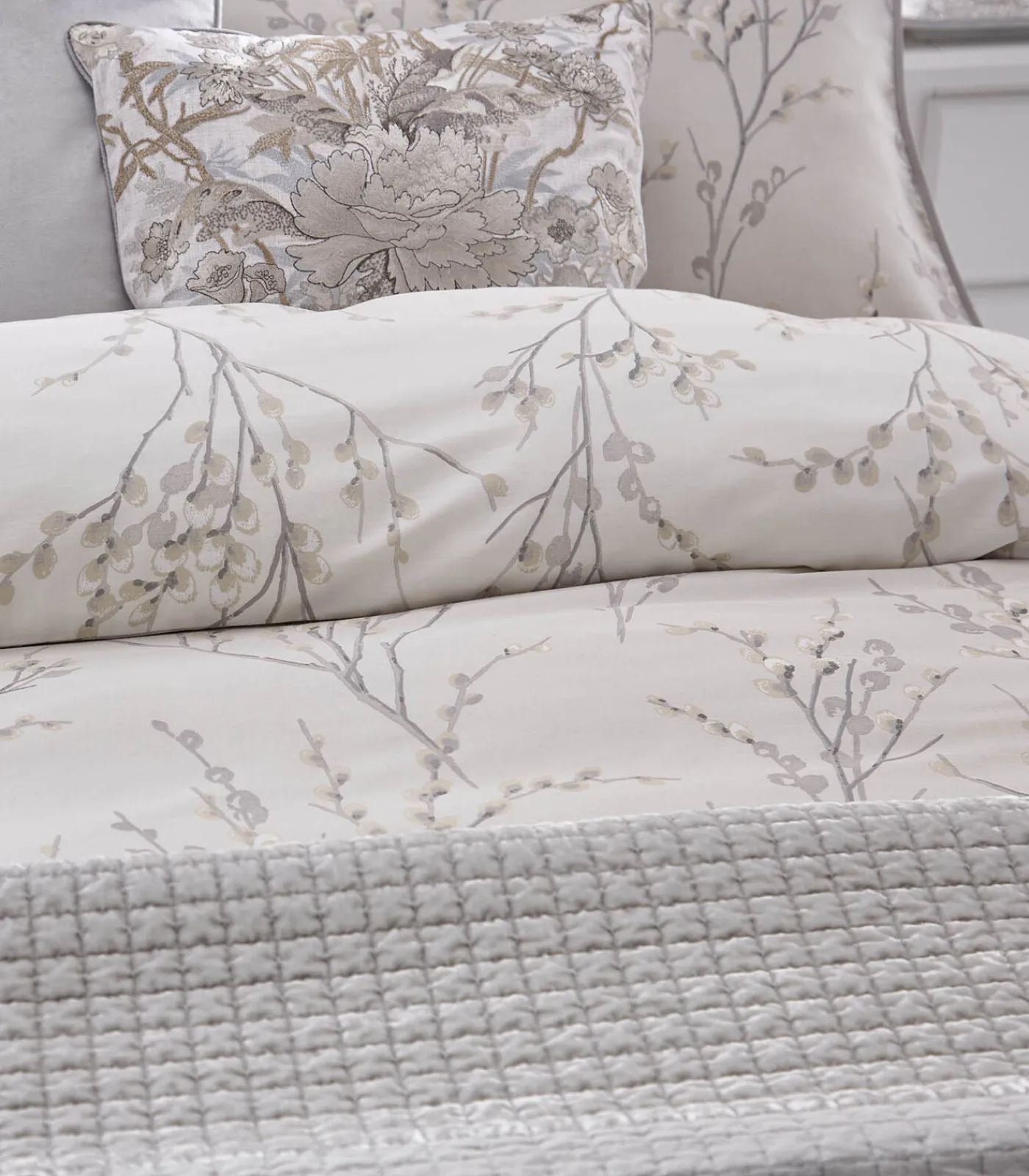 Laura Ashley Pussy Willow Dove Grey