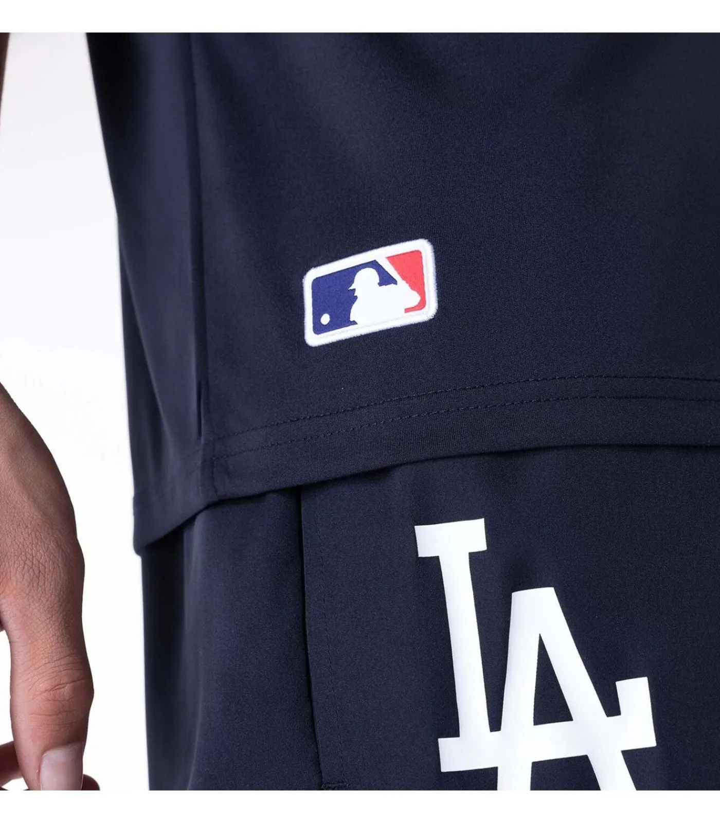 Heren New Era League Essentials Tee Losdod Nvy