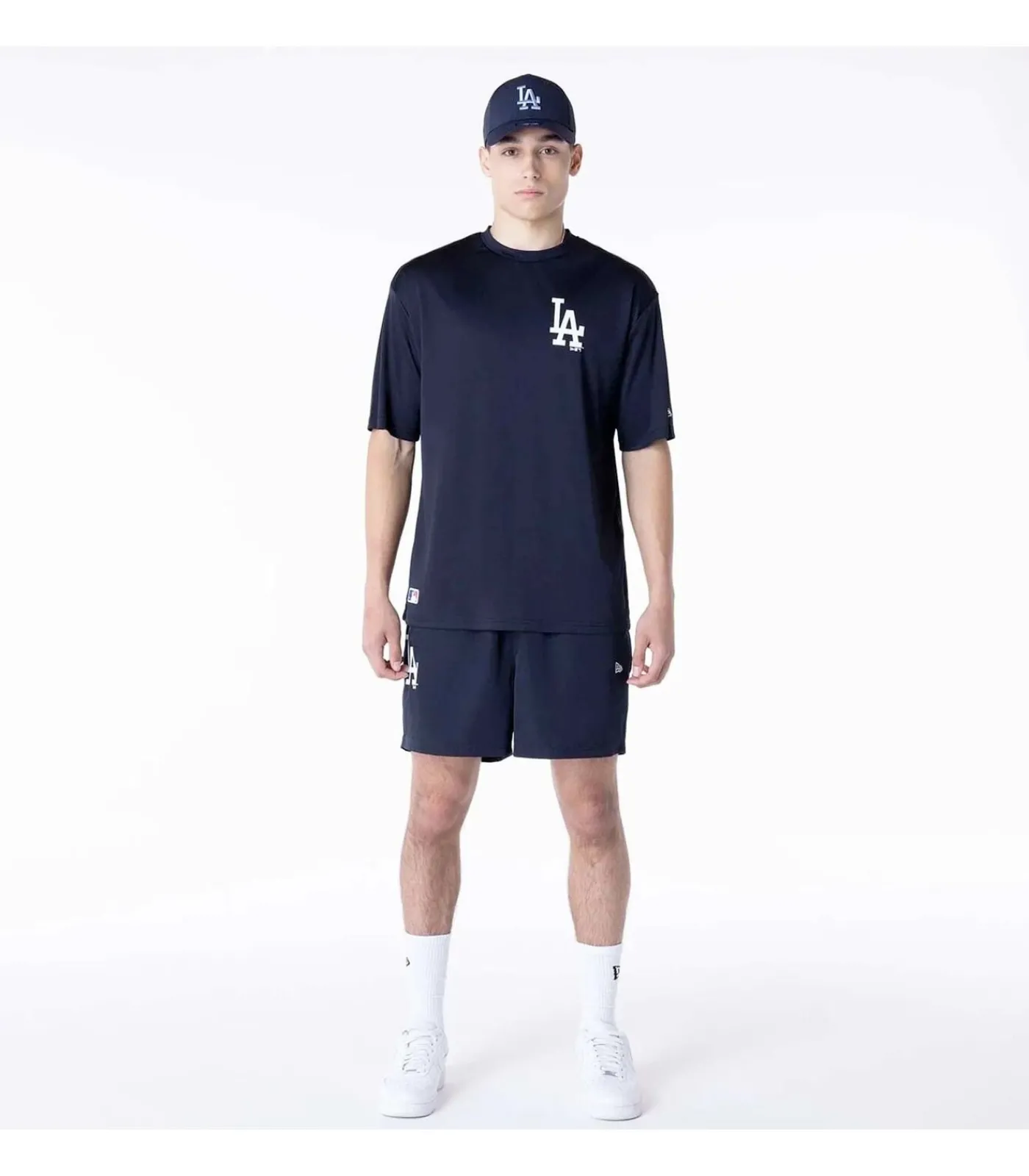 Heren New Era League Essentials Tee Losdod Nvy