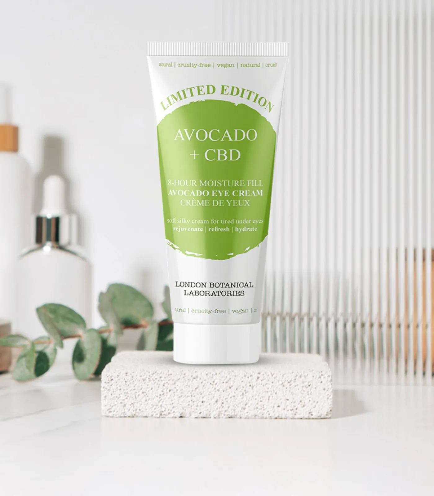 London Botanical laboratories Limited Edition Avocado + CBD 8-Uur Voedende Oogcrème 20ml