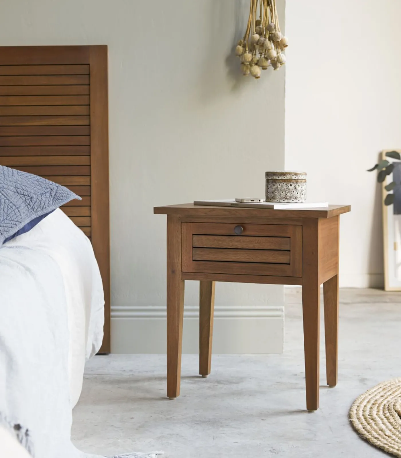 Tikamoon Loggia - Massief mahonie nachtkastje