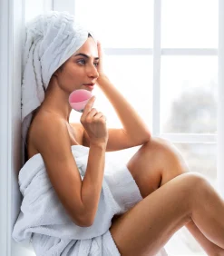 FOREO LUNA 4 mini Gezichtsreiniger Alle Huidtypen, Pearl